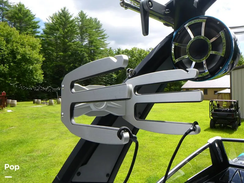 Slide: The Image of Tige zx5 2019 - 14580092