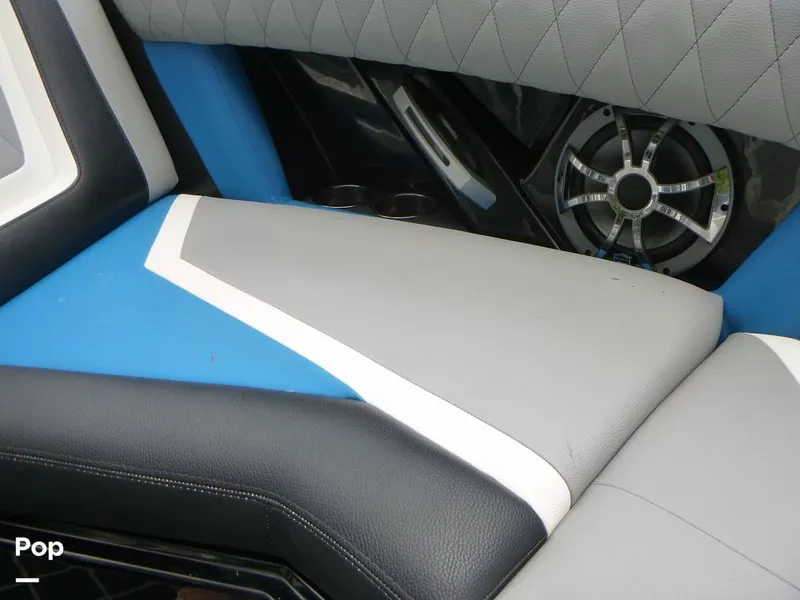 Slide: The Image of Tige zx5 2019 - 14580128