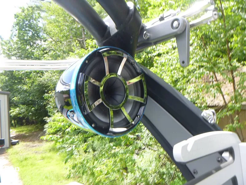 Slide: The Image of Tige zx5 2019 - 14580148