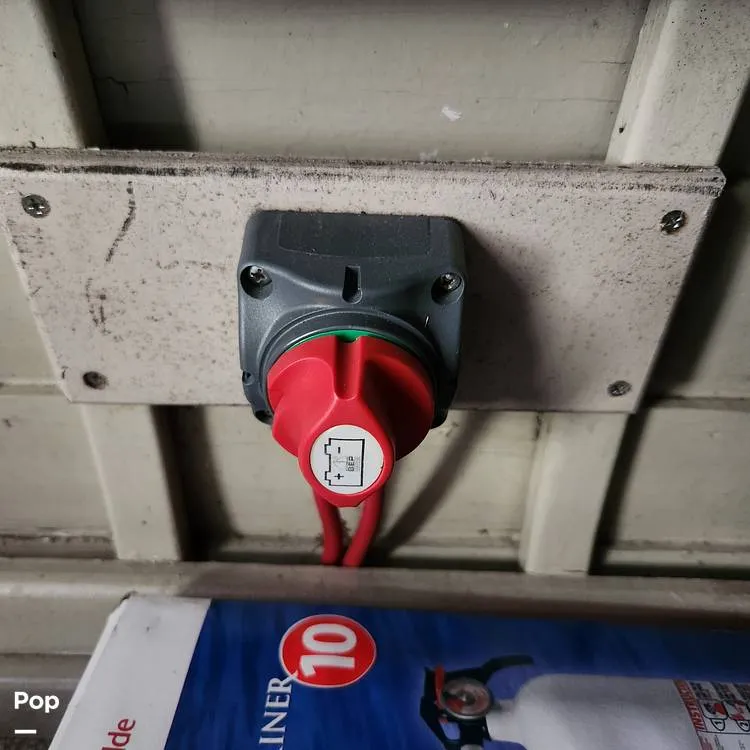 Slide: The Image of Battery Switch - 14592306