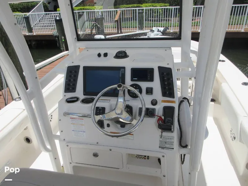 Slide: The Image of Robalo 246 Cayman SD 2018 - 14473379