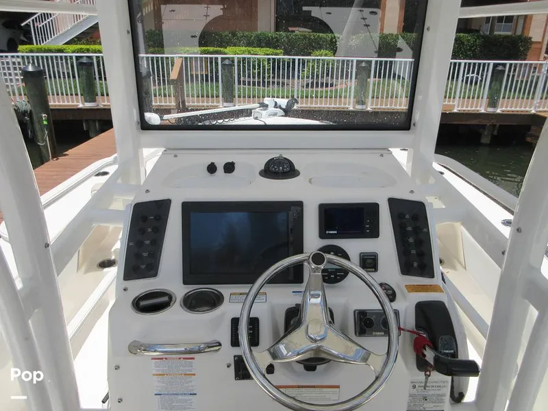 Slide: The Image of Robalo 246 Cayman SD 2018 - 14473378