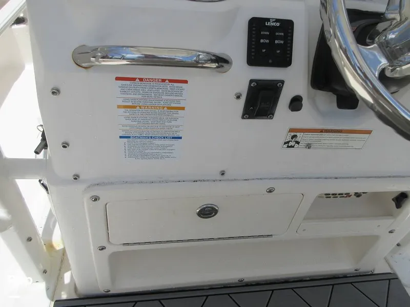 Slide: The Image of Robalo 246 Cayman SD 2018 - 14473366