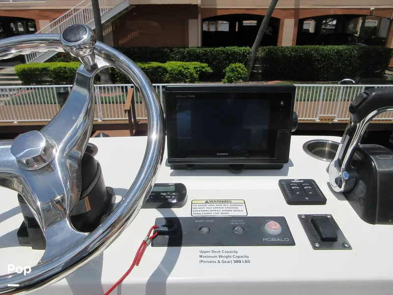 Slide: The Image of Robalo 246 Cayman SD 2018 - 14473346