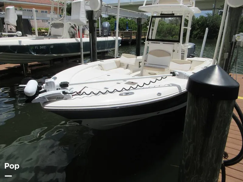 Slide: The Image of Robalo 246 Cayman SD 2018 - 14473310