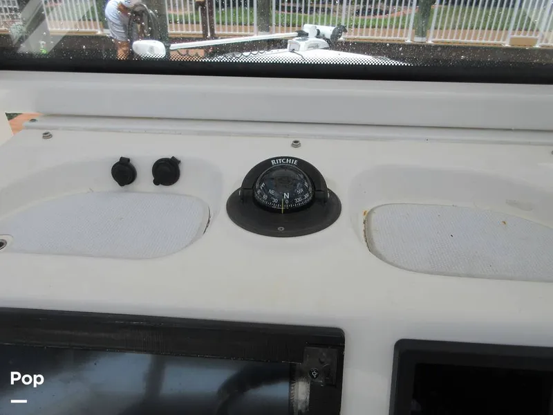 Slide: The Image of Robalo 246 Cayman SD 2018 - 14473358