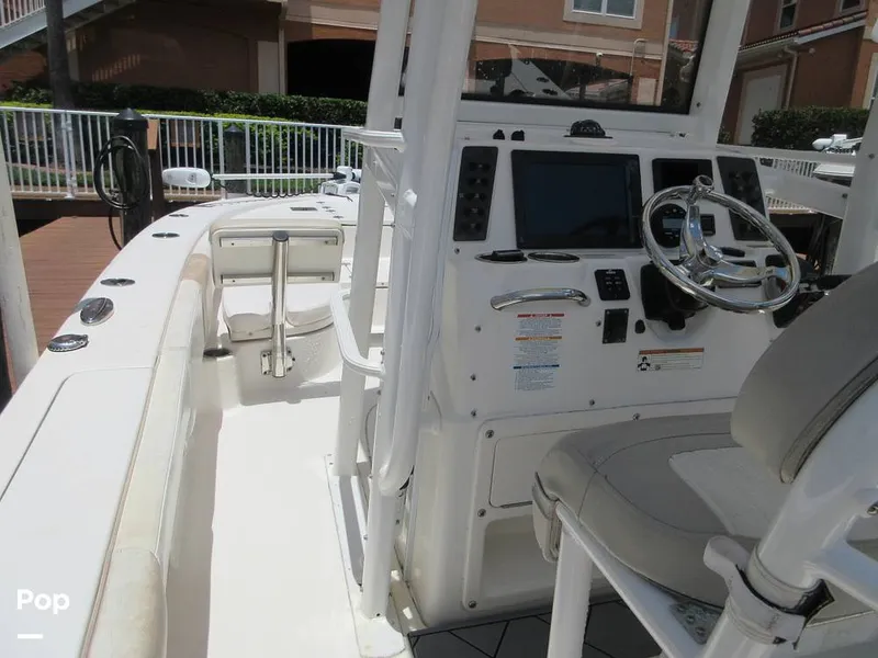 Slide: The Image of Robalo 246 Cayman SD 2018 - 14473375