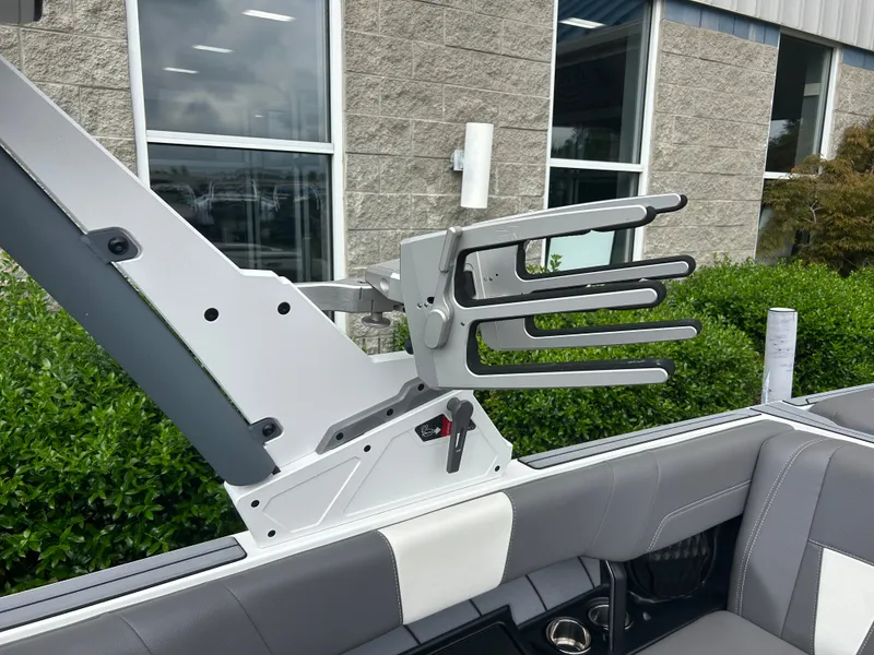 Slide: The Image of Malibu Wakesetter 23LSV 2022 - 20