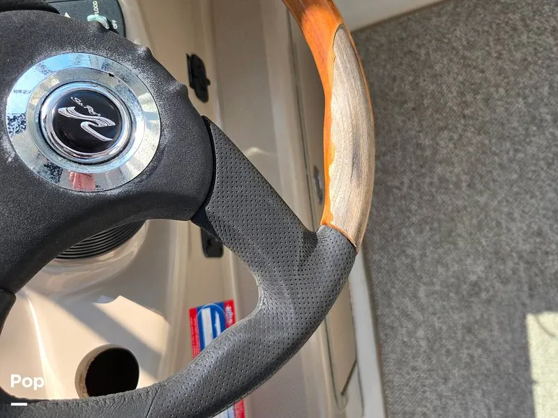 Slide: The Image of Sea Ray 280 Sundancer 2005 - 14501581