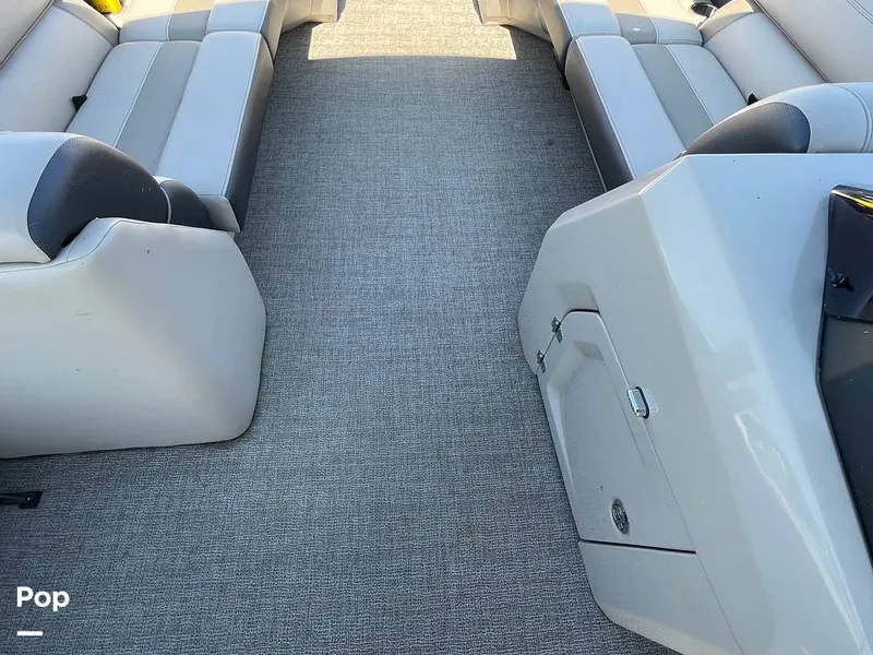 Slide: The Image of Viaggo 26U Diamante 2022 - 14544833