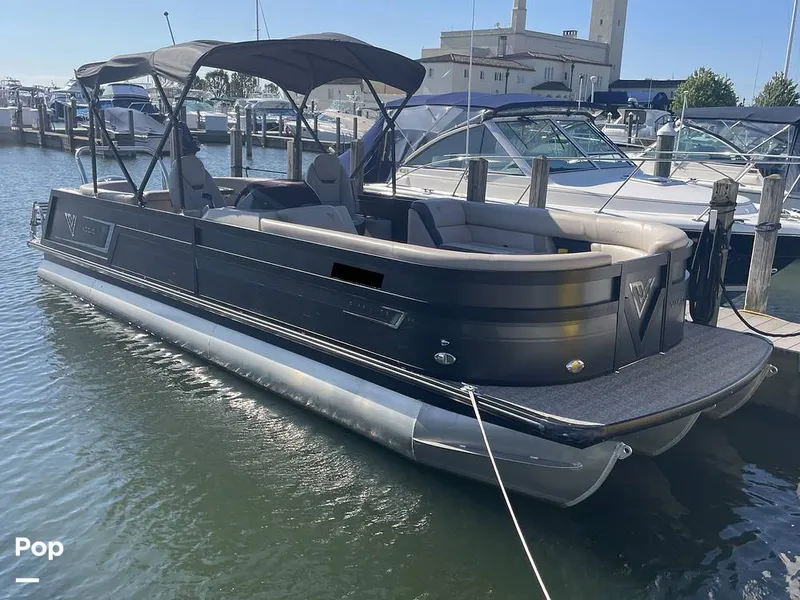 Slide: The Image of Viaggo 26U Diamante 2022 - 14544592