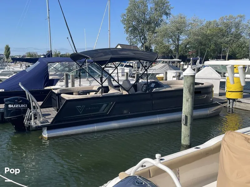 Slide: The Image of Viaggo 26U Diamante 2022 - 14544593