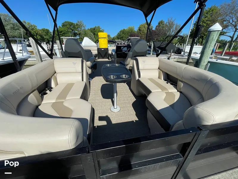 Slide: The Image of Viaggo 26U Diamante 2022 - 14544601