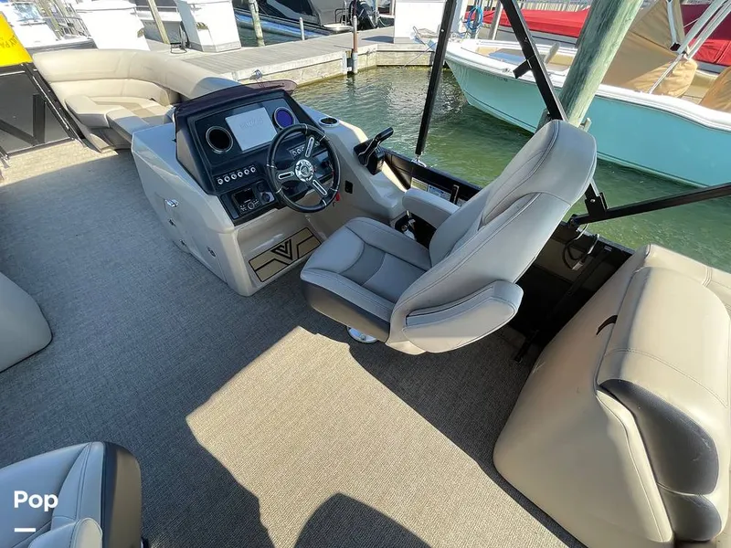 Slide: The Image of Viaggo 26U Diamante 2022 - 14544605