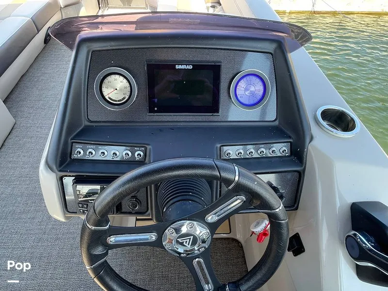 Slide: The Image of Viaggo 26U Diamante 2022 - 14544611