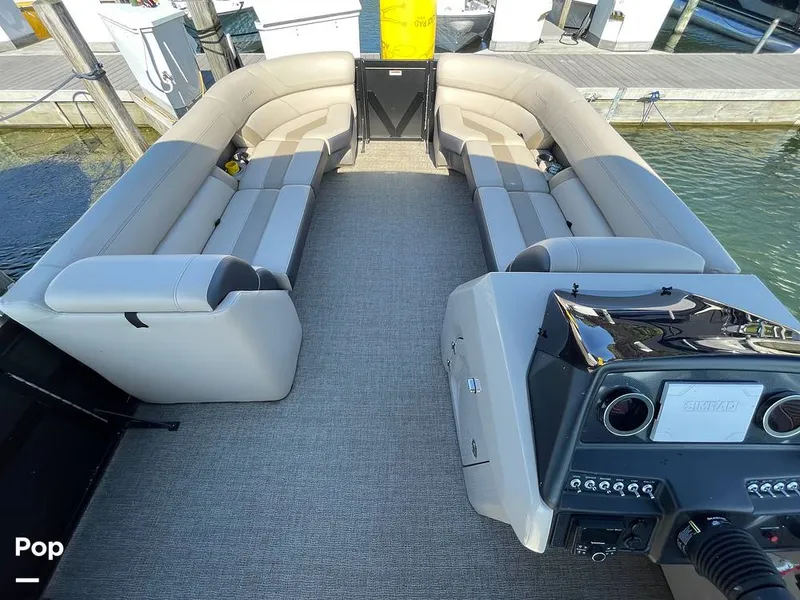 Slide: The Image of Viaggo 26U Diamante 2022 - 14540310