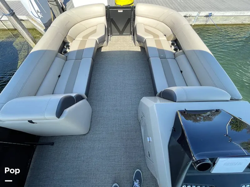 Slide: The Image of Viaggo 26U Diamante 2022 - 14544631