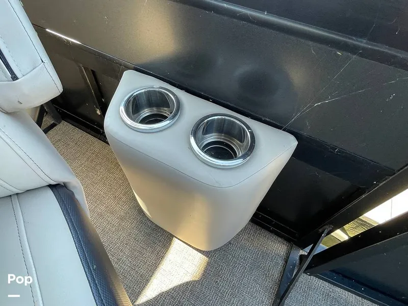 Slide: The Image of Viaggo 26U Diamante 2022 - 14544741