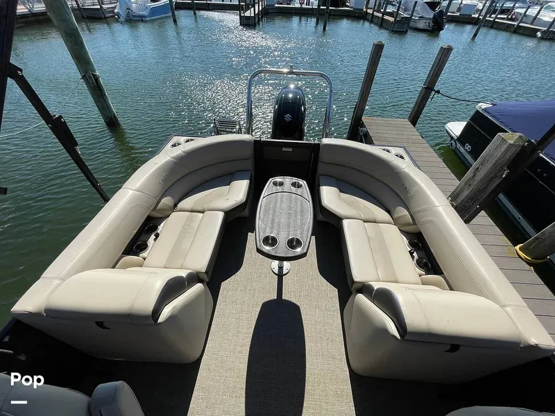 Slide: The Image of Viaggo 26U Diamante 2022 - 14544742