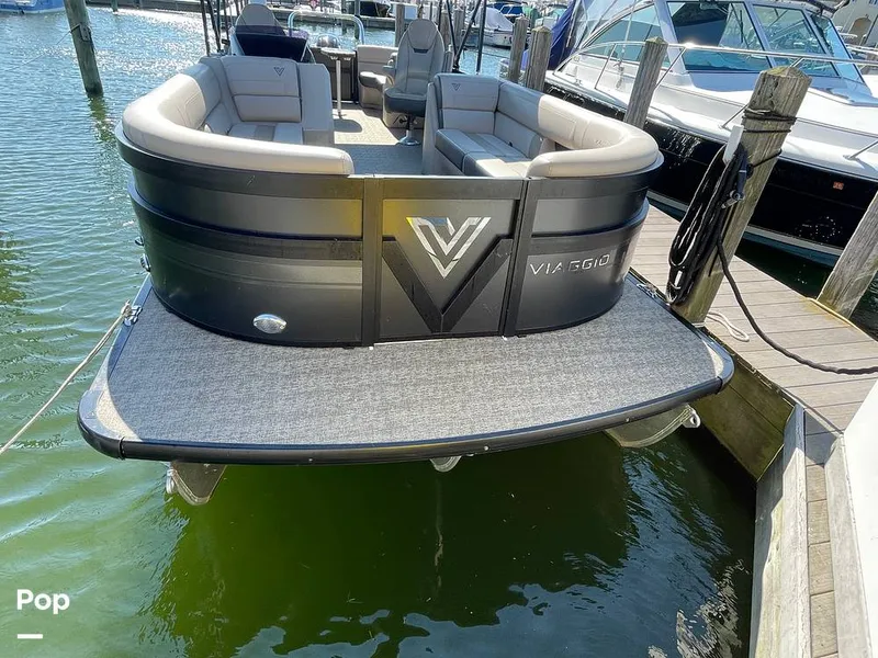 Slide: The Image of Viaggo 26U Diamante 2022 - 14544763