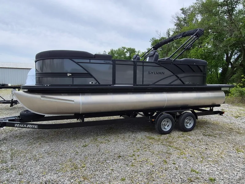 The Image of Sylvan Mirage X3 Walk-Thru Tritoon 2026 - 0