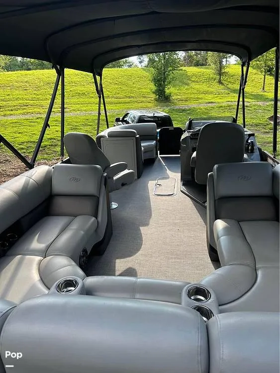 Slide: The Image of Manitou Oasis RF SHP 373 2022 - 14484548