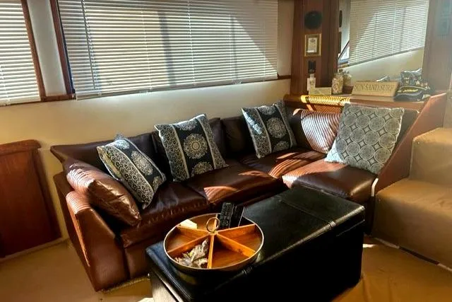 Slide: The Image of Californian 48 Motor Yacht 1989 - 60