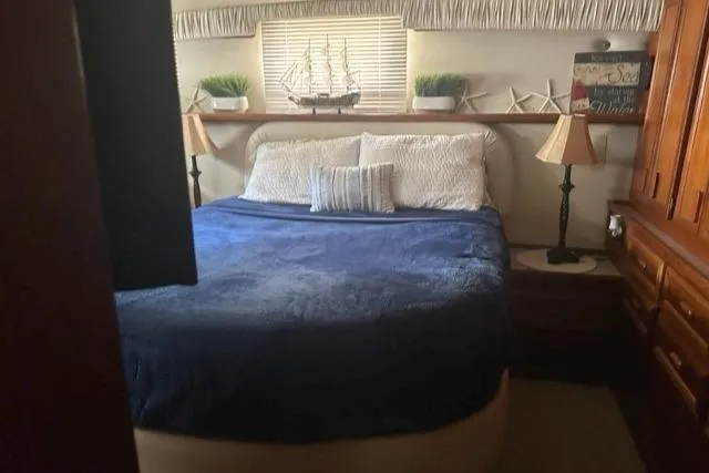 Slide: The Image of Californian 48 Motor Yacht 1989 - 64