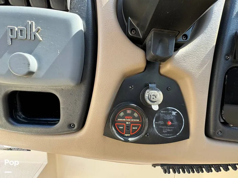 Slide: The Image of Ebbtide 2700 CBR 2015 - 14531601