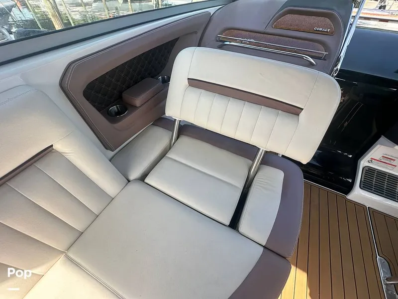 Slide: The Image of Cobalt 323 2010 - 14496487