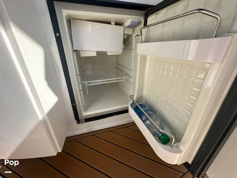 Slide: The Image of Cobalt 323 2010 - 14496522