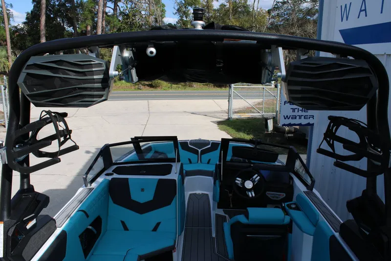 Slide: The Image of Nautique GS22 2026 - 21