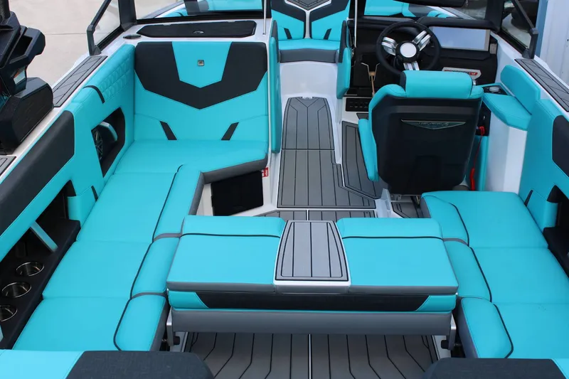 Slide: The Image of Nautique GS22 2026 - 22