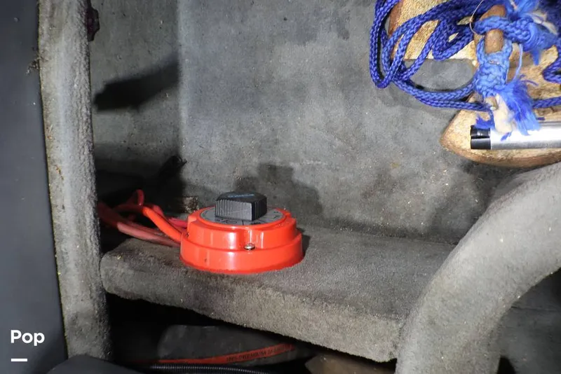 Slide: The Image of Malibu 23 LSV Wakesetter 2001 - 16171532