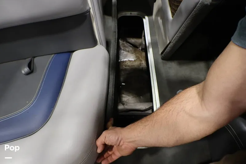 Slide: The Image of Malibu 23 LSV Wakesetter 2001 - 16171536