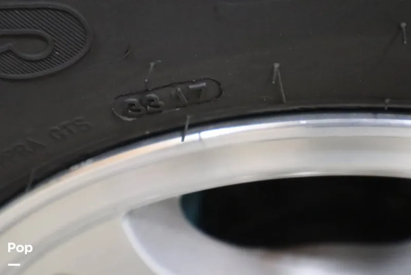 Slide: The Image of Malibu 23 LSV Wakesetter 2001 - 16171563