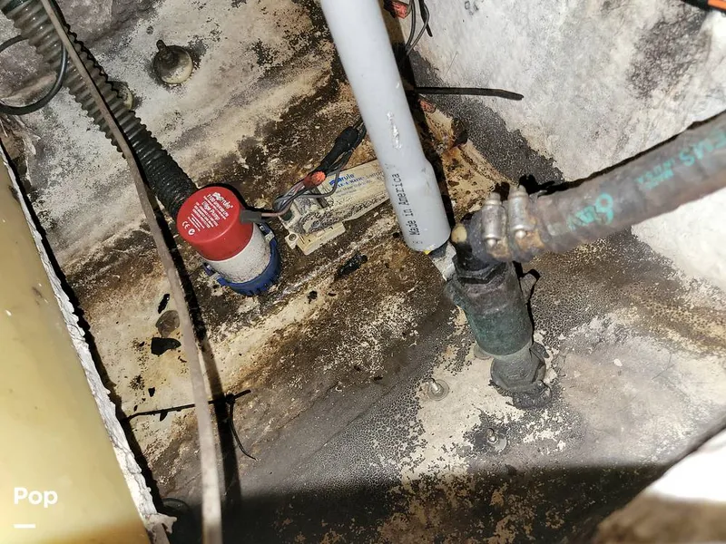 Slide: The Image of Grady-White 244 Explorer 1992 - 14569224