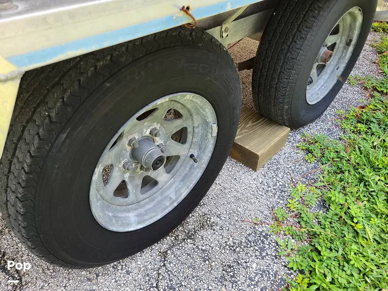 Slide: The Image of Grady-White 244 Explorer 1992 - 14569233