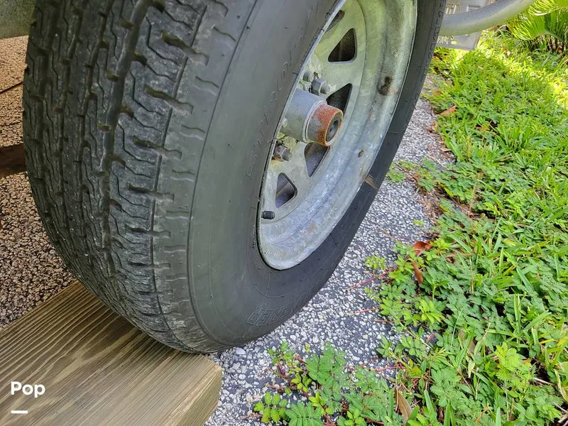 Slide: The Image of Grady-White 244 Explorer 1992 - 14569234