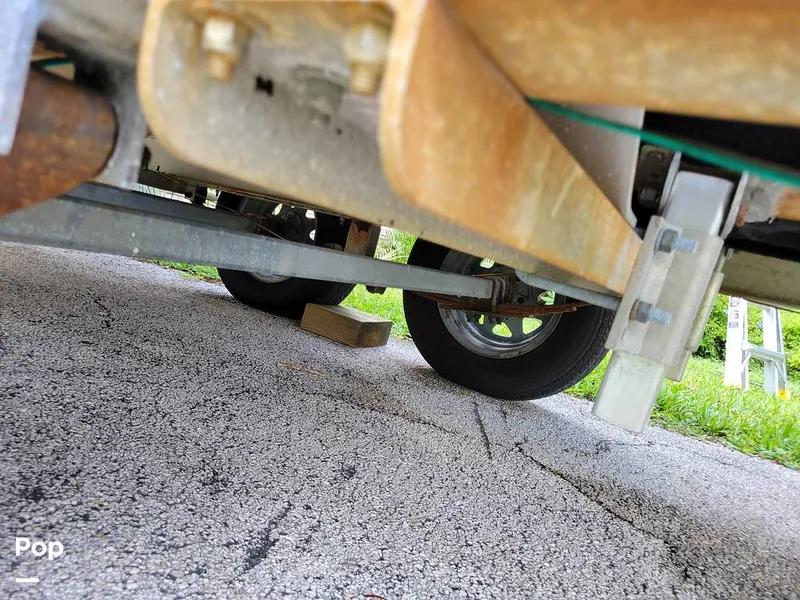 Slide: The Image of Grady-White 244 Explorer 1992 - 14569260