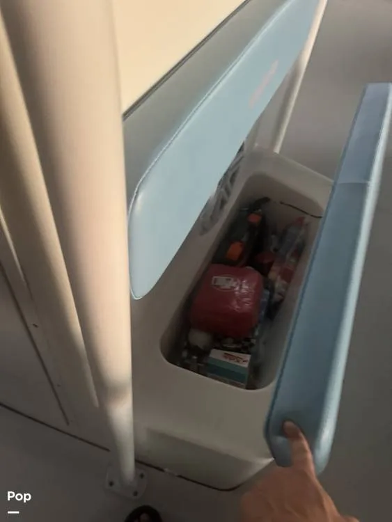 Slide: The Image of Release 238RX CC 2017 - 16255777