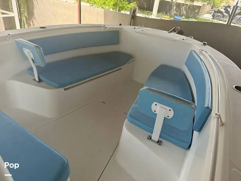 Slide: The Image of Bow seating - 14502769
