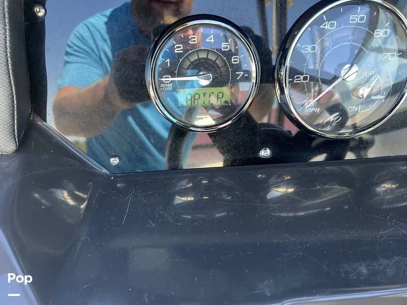 Slide: The Image of Monterey M22 2021 - 14676729