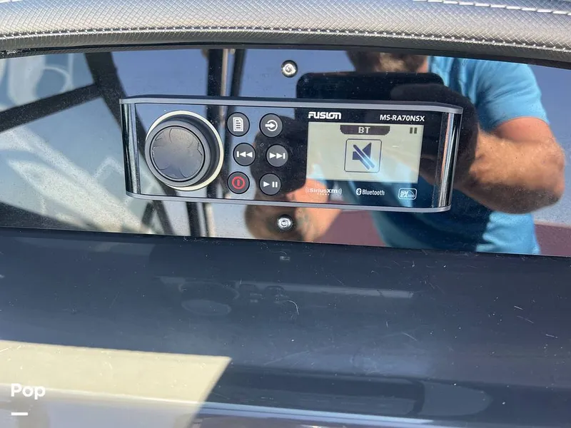 Slide: The Image of Monterey M22 2021 - 14676732