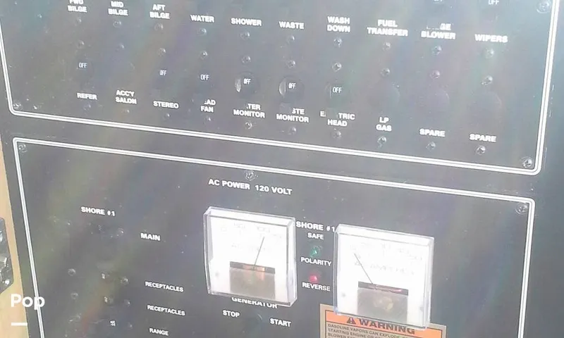 Slide: The Image of Carver 350 Mariner 1998 - 14535101