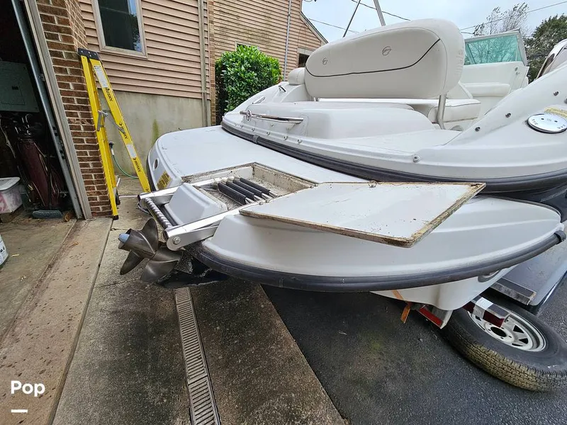 Slide: The Image of Crownline Boats 240EX 2005 - 14752370