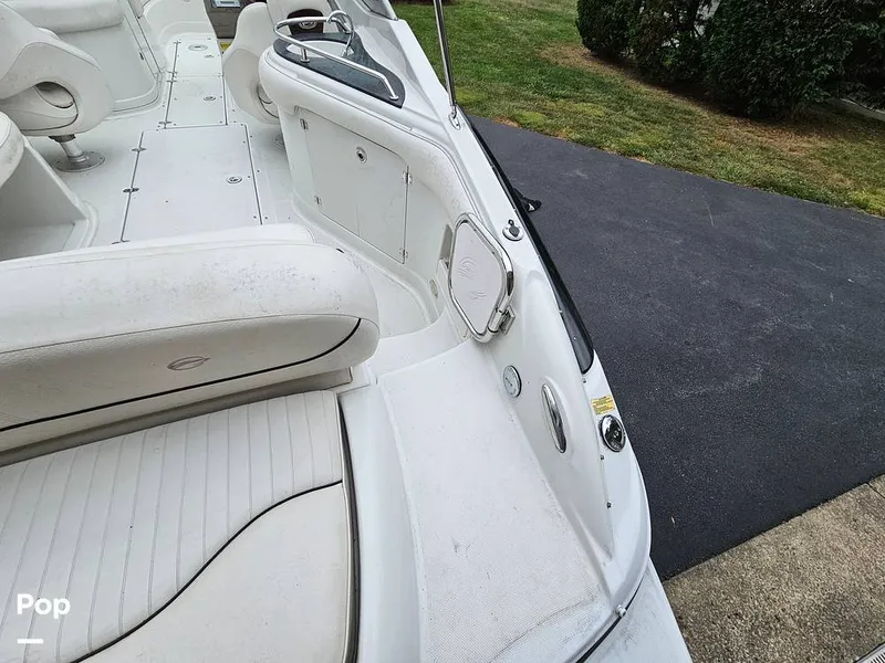 Slide: The Image of Crownline Boats 240EX 2005 - 14752386