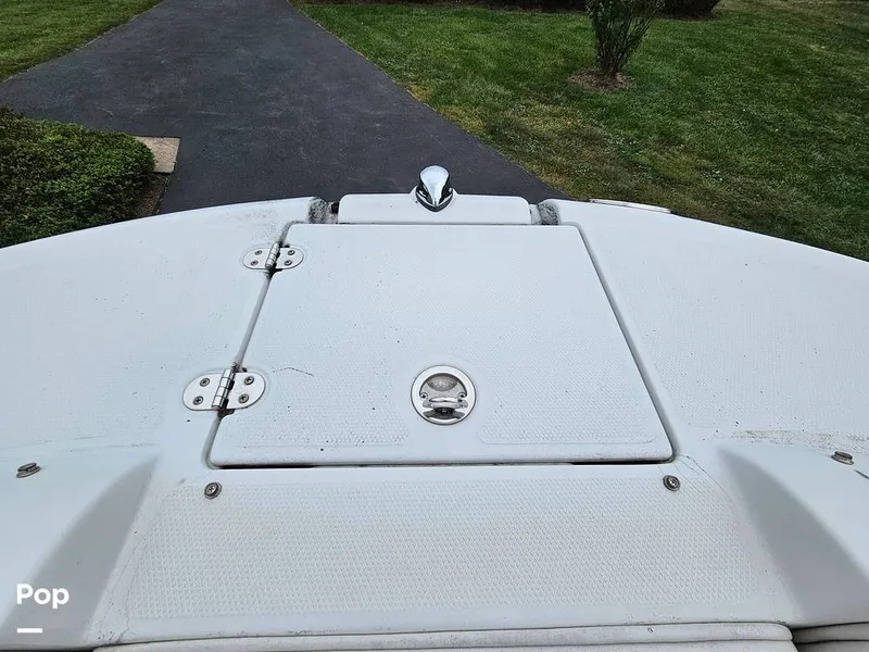 Slide: The Image of Crownline Boats 240EX 2005 - 14752391