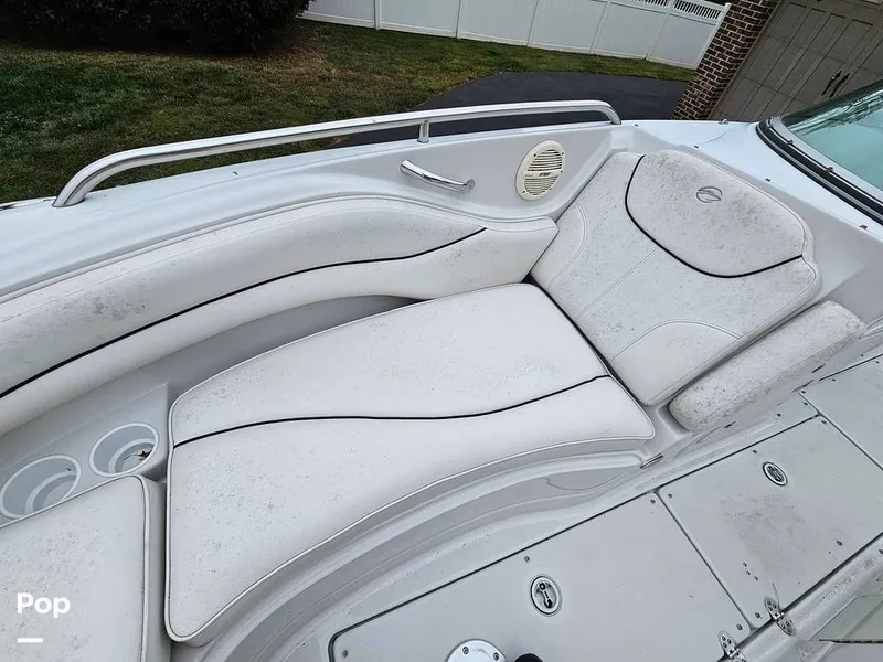 Slide: The Image of Crownline Boats 240EX 2005 - 14752409