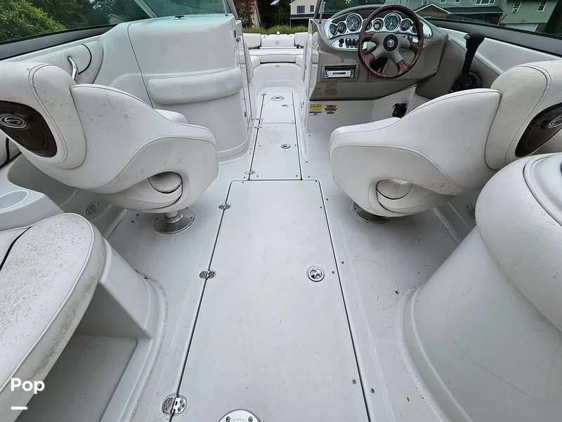 Slide: The Image of Crownline Boats 240EX 2005 - 14752413